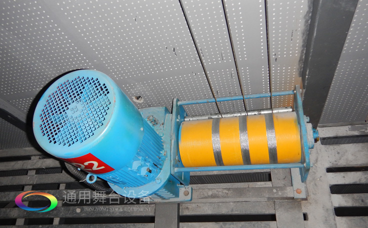 細(xì)節(jié)鑄就品質(zhì) 近二十年行業(yè)經(jīng)驗(yàn) 舞臺吊桿 幕布吊桿 一字排層升降舞臺吊桿機(jī) 設(shè)備可定制