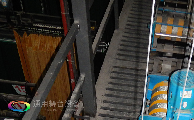 詳談舞臺吊桿(包括手動單(復(fù))式、電動吊桿機、數(shù)字舞臺吊桿控制系統(tǒng))的安全使用及維護