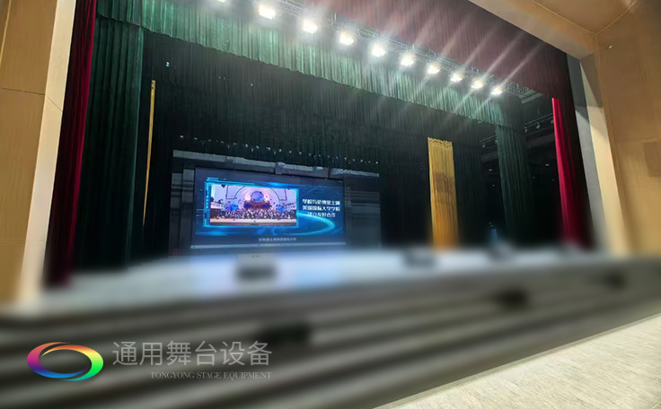 戴南文化藝術(shù)中心禮堂舞臺機(jī)械、舞臺吊桿等全面升級 賦能多元藝術(shù)呈現(xiàn)