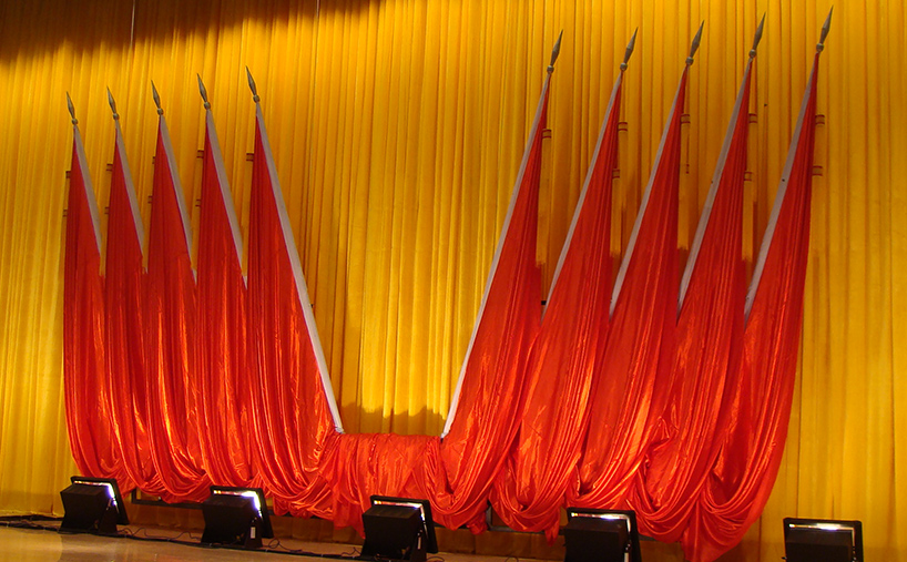 提升舞臺機械產品品質，保障舞臺使用安全！通用舞臺、舞臺吊桿新年開工